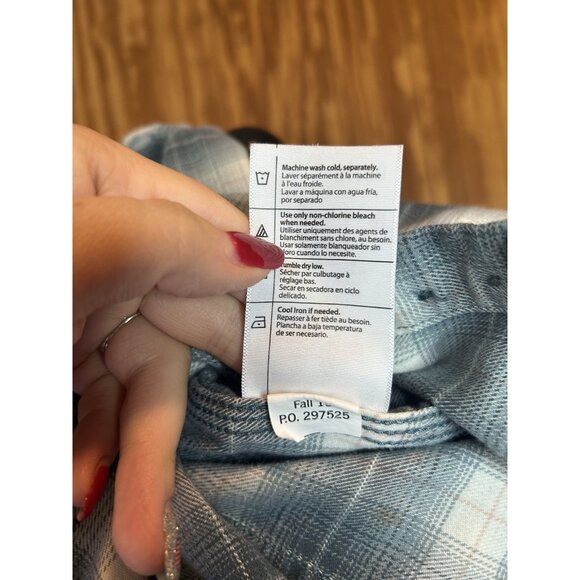 Carhartt Womens Shirt Button Front Flannel Pockets Long Sleeve Blue Plaid S - Picture 9 of 9